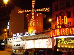 In culisele Moulin Rouge