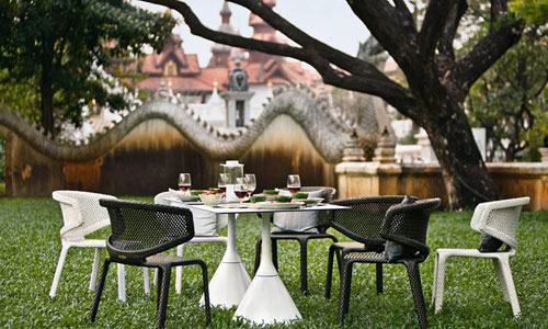 Shopping: mese si scaune pentru gradina