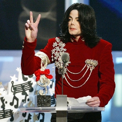O noua ipoteza in cazul mortii lui Michael Jackson