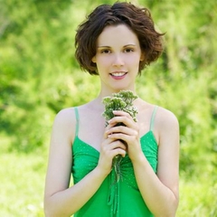 How to: Ghid de preparare a 5 cosmetice bio dedicate ingrijirii tenului sensibil