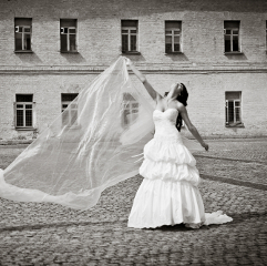 Top 30 rochii de mireasa din colectiile 2012
