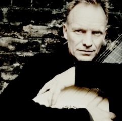 Sting si Jessica Simpson vin cu barfele zilei