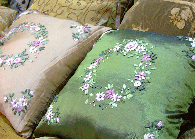 PERNA DECORATIVA