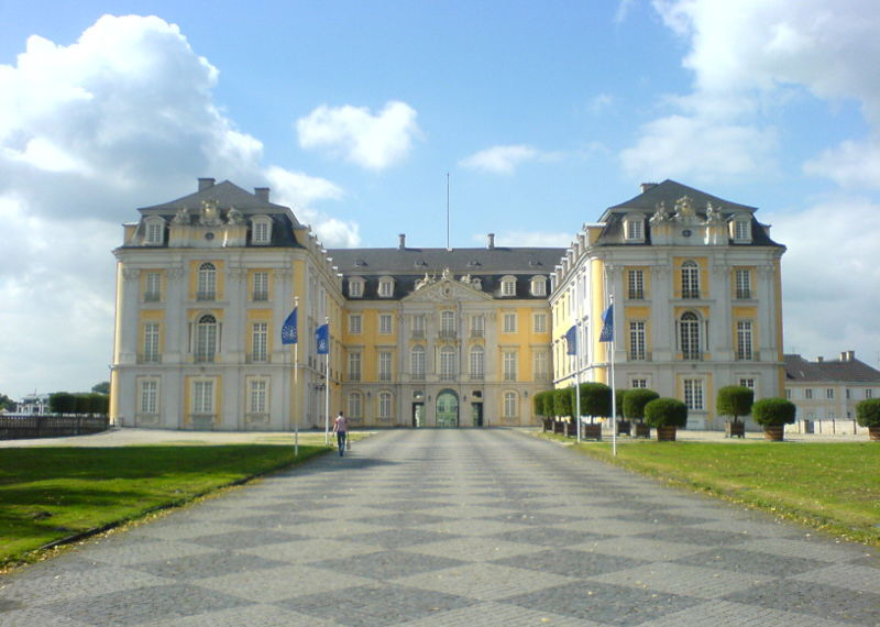 CASTELUL AUGUSTUSBURG