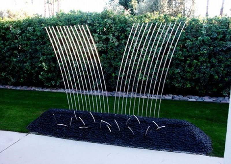 Sculpturi in gradina