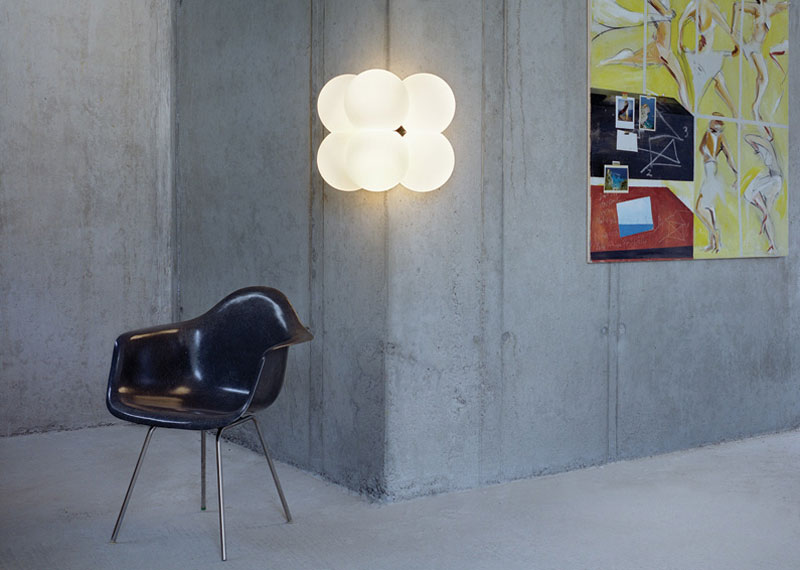 Molecular Light
