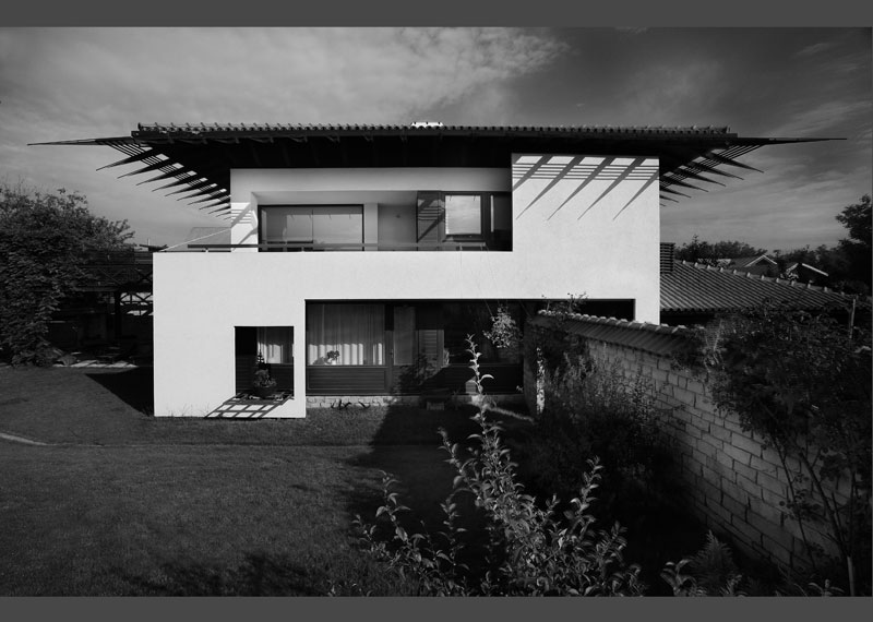Sase Gradini pentru o Casa