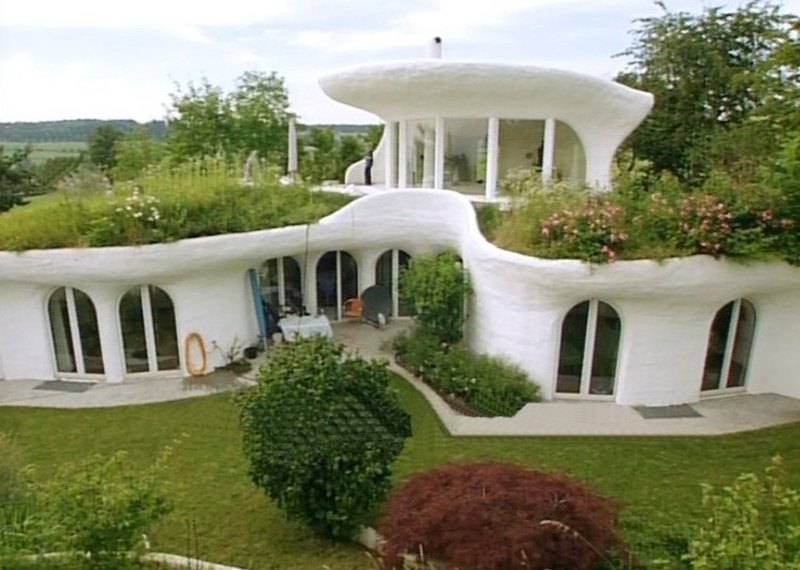 Sculpturi locuibile