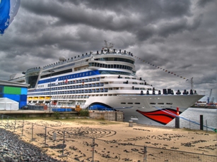 Polka Cruise