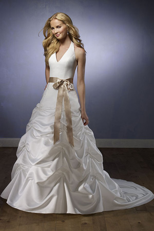 rochie de mireasa