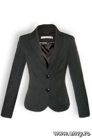 Costum: Sacou barbatesc si fusta