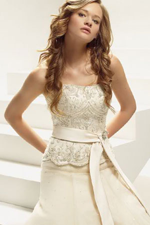 Alege rochia de mireasa din 50 de modele superbe - rochie de mireasa - Slide 1 din 50