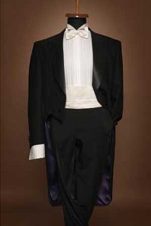 Costum pentru mire
