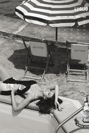 Catrinel Menghia, Madalina Ghenea, Carmen Prodan