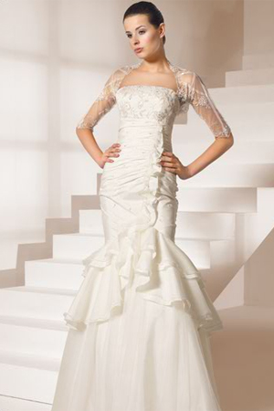 Rochie de mireasa Avangarde Brides.