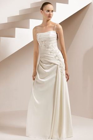 Rochie de mireasa Avangarde Brides.