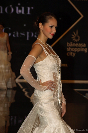 Rochie de mireasa stil sirena