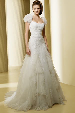Rochie de mireasa Bien Savvy, colectia 2009.