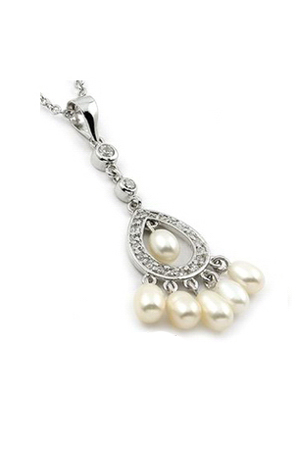 Set pentru mirese disponibili in magazinele Be Special.