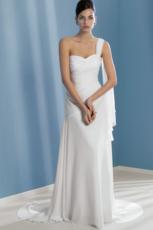 Rochie de mireasa disponibila in magazinele Avangarde Brides, colectia