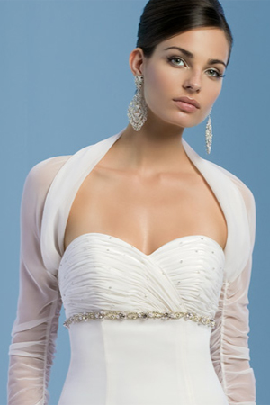 Rochie de mireasa disponibila in magazinele Avangarde Brides, colectia