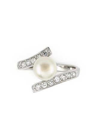 Inel de logodna disponibil in magazinele Be Special.
&nbsp;