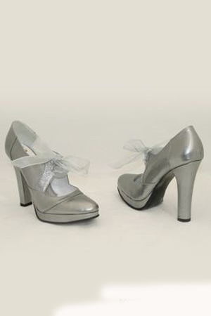 Pantofi de ocazie disponibili in magazinele Veronesse.