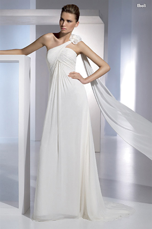Rochie de mireasa disponibila in magazinele Sposa del Amore, colectia