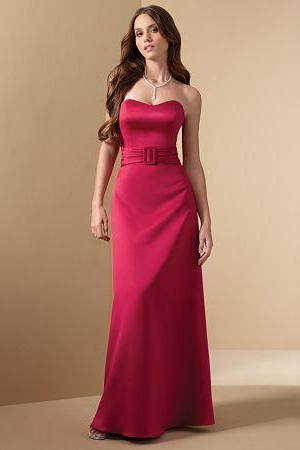 Rochie de seara disponibila in magazinele Decosta Design. &nbsp;