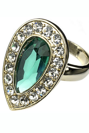 Inel de logodna disponibil in magazinele &nbsp;Accessorize.