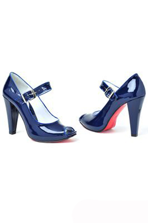 Pantofi de ocazie disponibili in magazinele Veronesse.  
&nbsp;