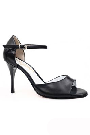 Pantofi de ocazie disponibili in magazinele  &nbsp;Passionshies.