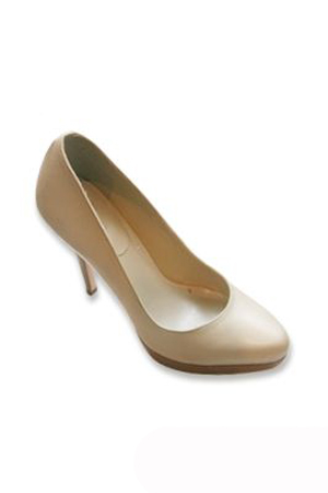 Pantofi de ocazie disponibili in magazinele  &nbsp;Aldo.