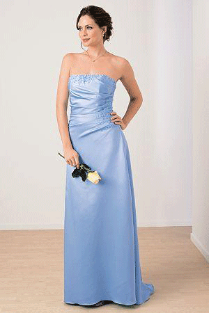 Rochie de ocazie disponibila in magazinele Decosta Design.