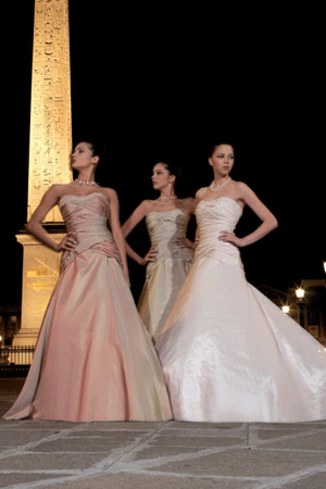 Rochie pentru domnisoare de onoare disponibila in magazinele Sposa