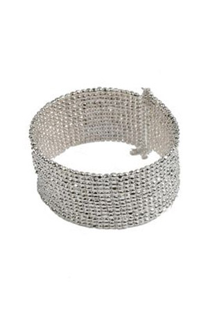 Bratara pentru mirese disonibila in magazinele Accessorize.
