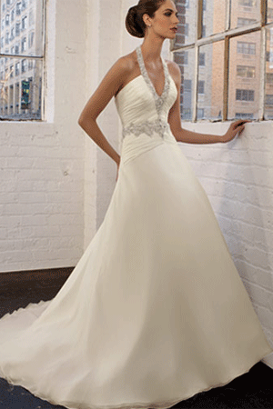 Rochie de mireasa disponibila in magazinele Avangarde Brides, Colectia