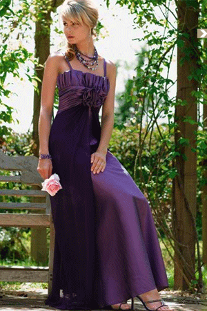 Rochie de ocazie disponibila in magazinele Avangarde Brides, Colectia