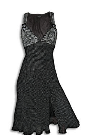 Rochie de ocazie disponibila in magazinele Nichi.