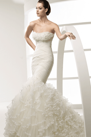 Rochie de mireasa disponibila in magazinele Bien Savyy, colectia