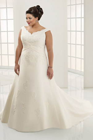Rochie de mireasa disponibila in magazinele Avangarde Brides, Colectia