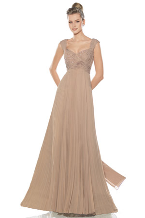 Rochie disponibila in magazinele Bien savvy.&nbsp;