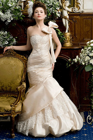 Rochie de mireasa stil sirena