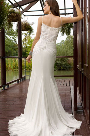 Rochie de mireasa diponibila in Magazinele Avangarde Brides, colectia