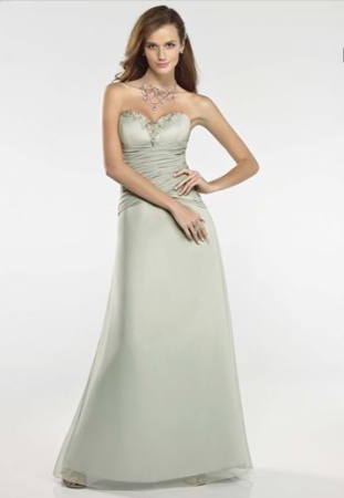Rochie de seara disponibila in magazinele Avangarde Brides, Colectia