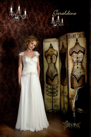 Rochie de mireasa disponibila in Magazinele Divine.
