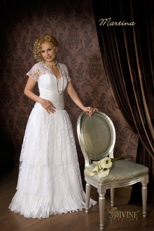 Rochie de mireasa disponibila in Magazinele Divine.