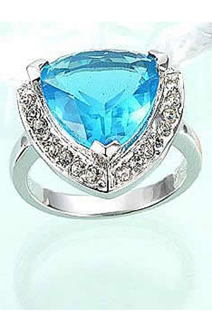 Inel din argint 925 cu cristal mare si zirconii albe de jur impreujur