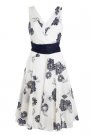 Rochie clos, cambrata pe talie, Debenhams
Pret: 350 lei