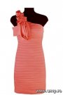 Rochie de seara La Femme pe un umar